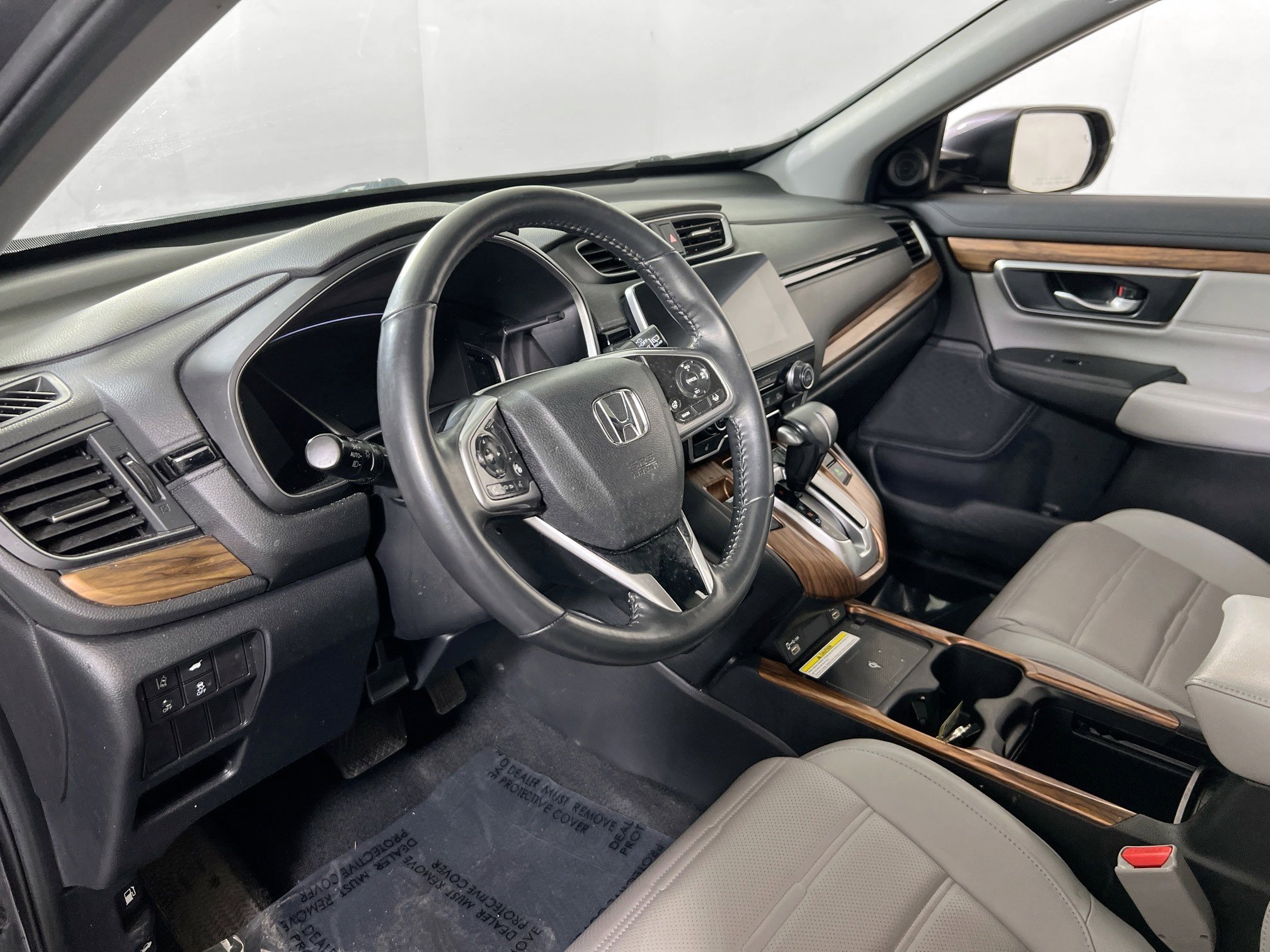 Used 2022 Honda CR-V Touring image 9