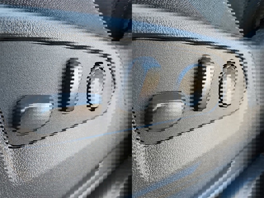 New 2026 Chevrolet Silverado 1500 LT image 31