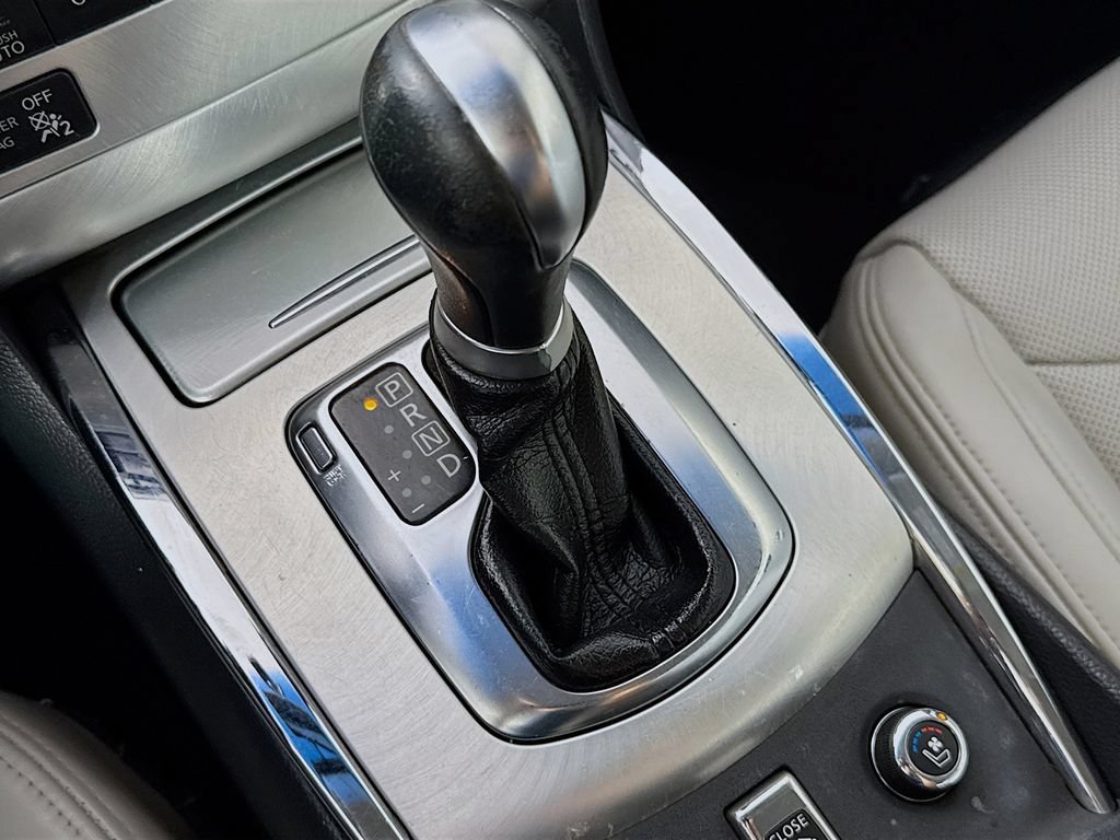 Used 2014 INFINITI Q60 Convertible w/ Premium Package RWD image 22