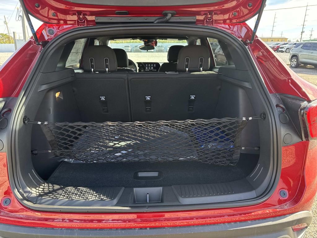 New 2026 Chevrolet Trax RS image 8