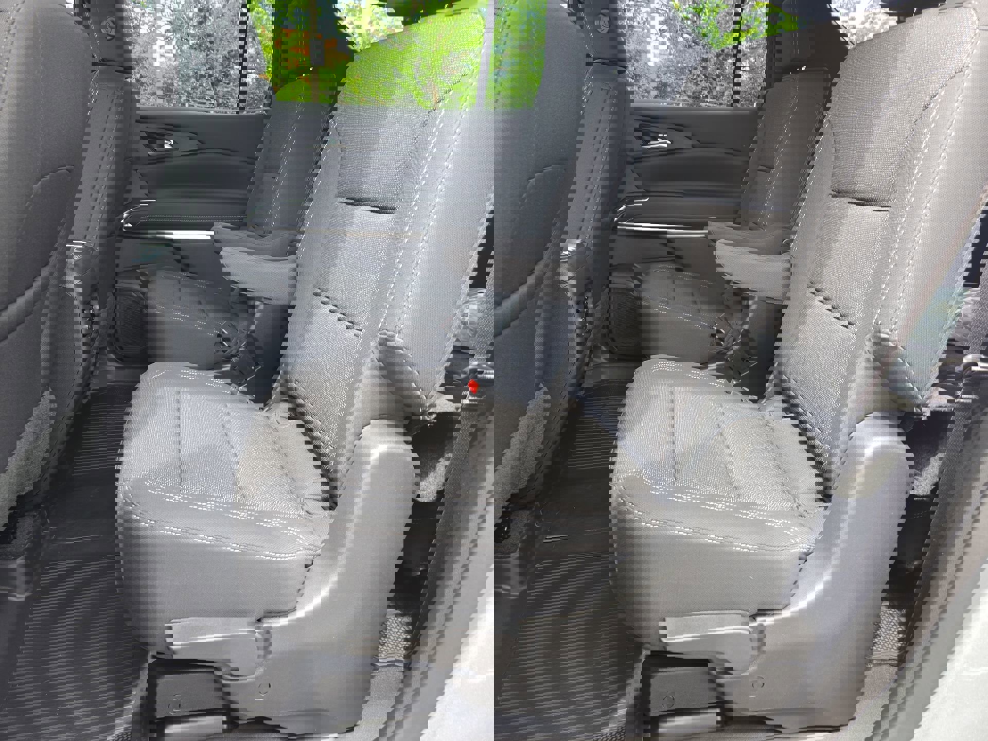 New 2025 Chevrolet Traverse LT w/ LPO, Floor Liner Package image 56