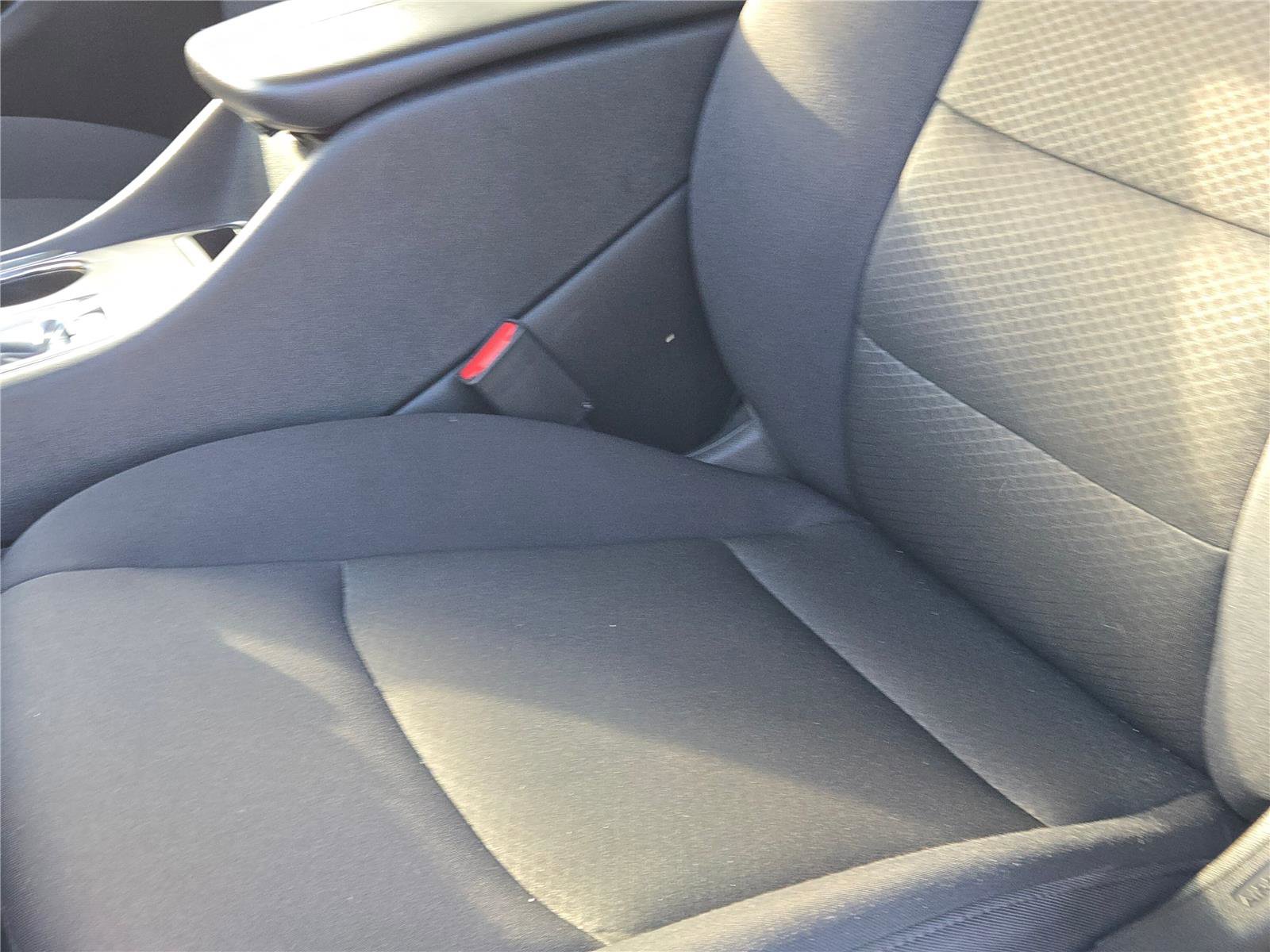 Used 2024 Chevrolet Malibu LT image 27