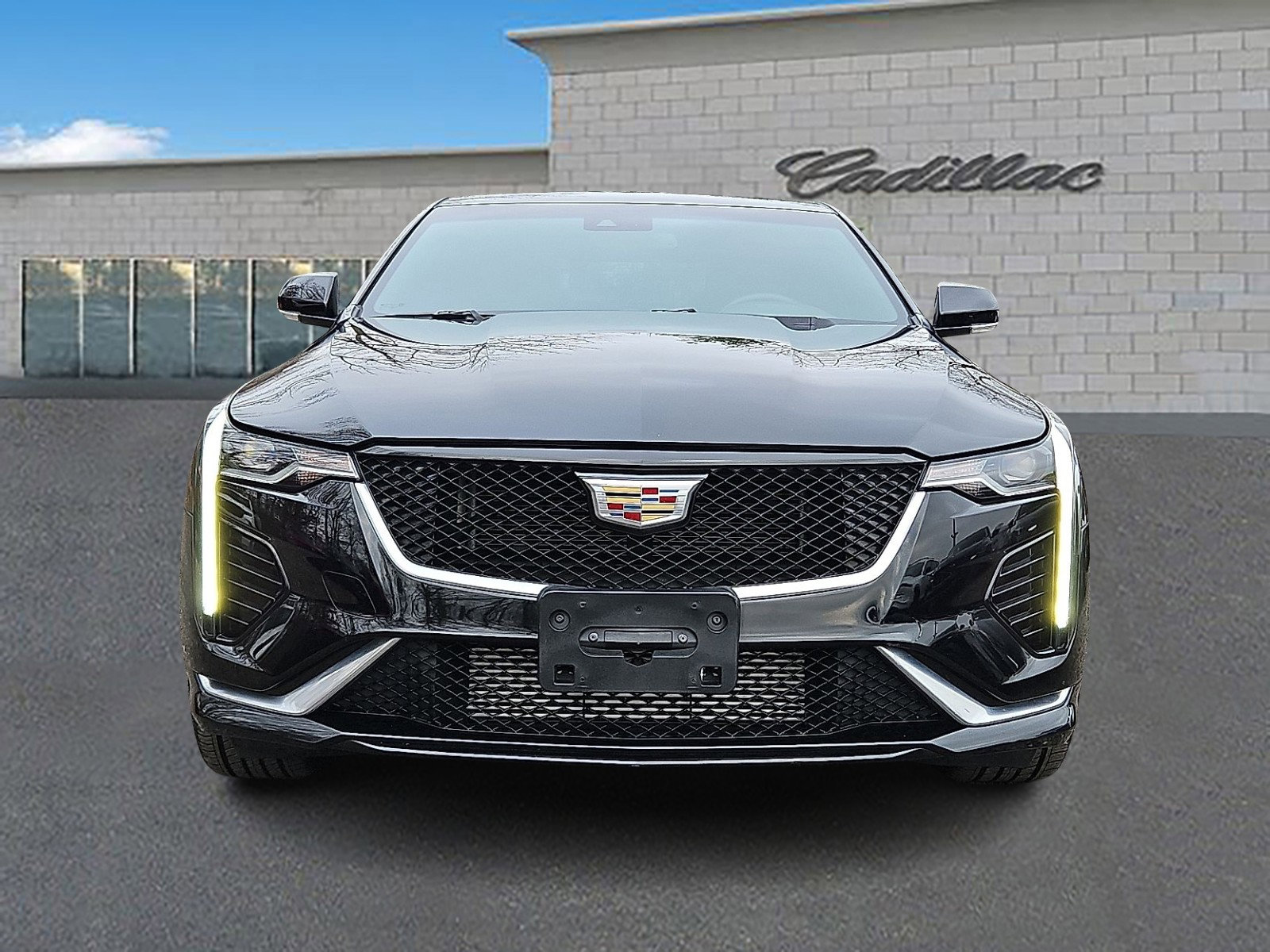 Used 2020 Cadillac CT4 Sport image 2
