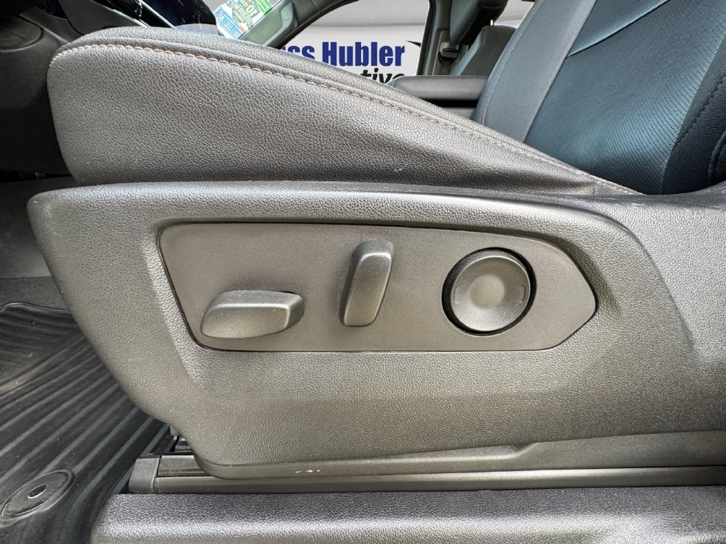 Used 2024 Chevrolet Silverado 2500 LTZ AWD/4WD image 18