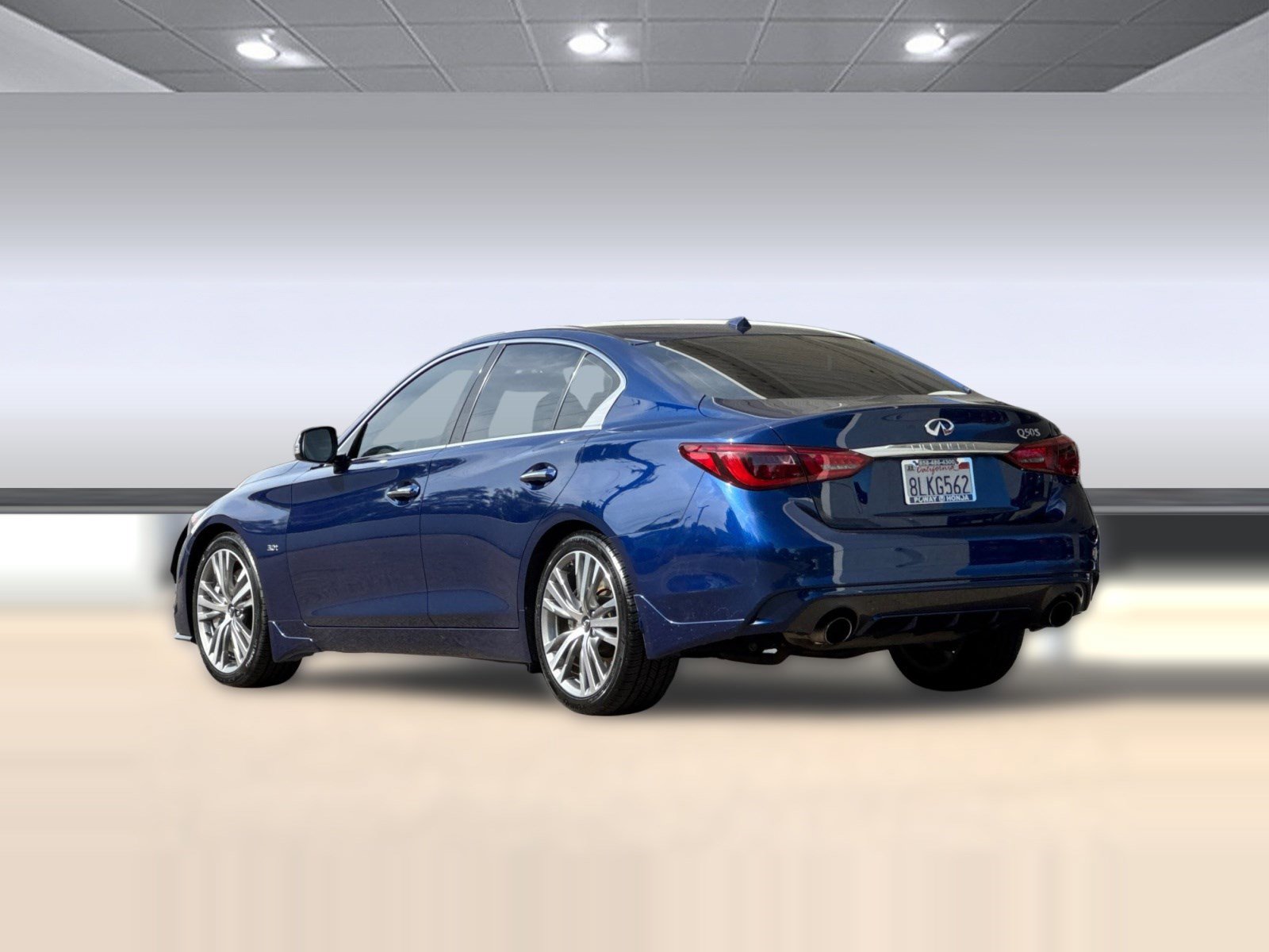 Used 2018 INFINITI Q50 Sport RWD image 3