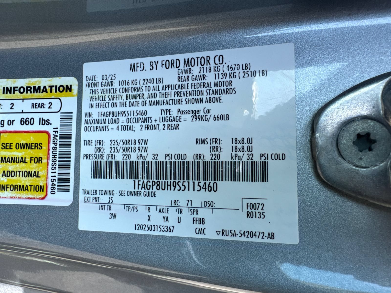 Used 2025 Ford Mustang Premium RWD image 25