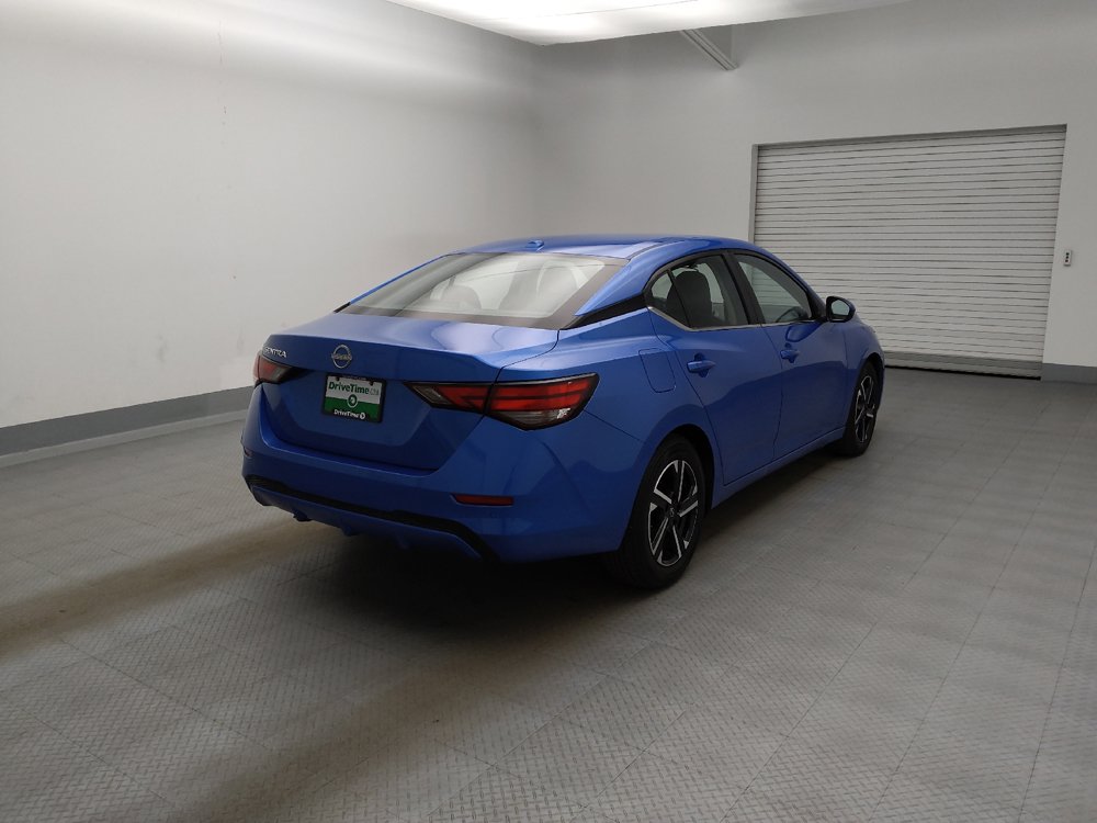 Used 2025 Nissan Sentra SV FWD image 9