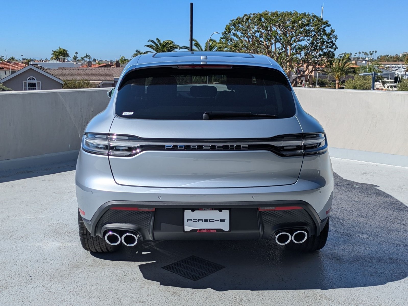 Certified 2026 Porsche Macan AWD/4WD image 10