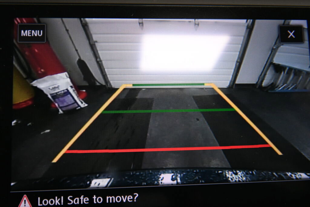 Used 2019 Volkswagen Atlas SE w/ Panoramic Sunroof Package image 18