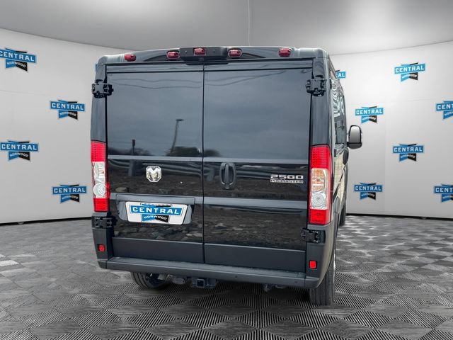 New 2026 RAM ProMaster 2500 w/ Quick Order Package 22G SLT image 3