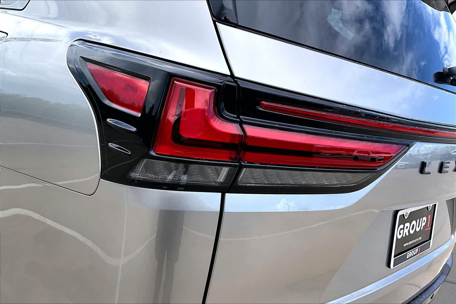 New 2026 Lexus LX 700h Luxury AWD/4WD image 6