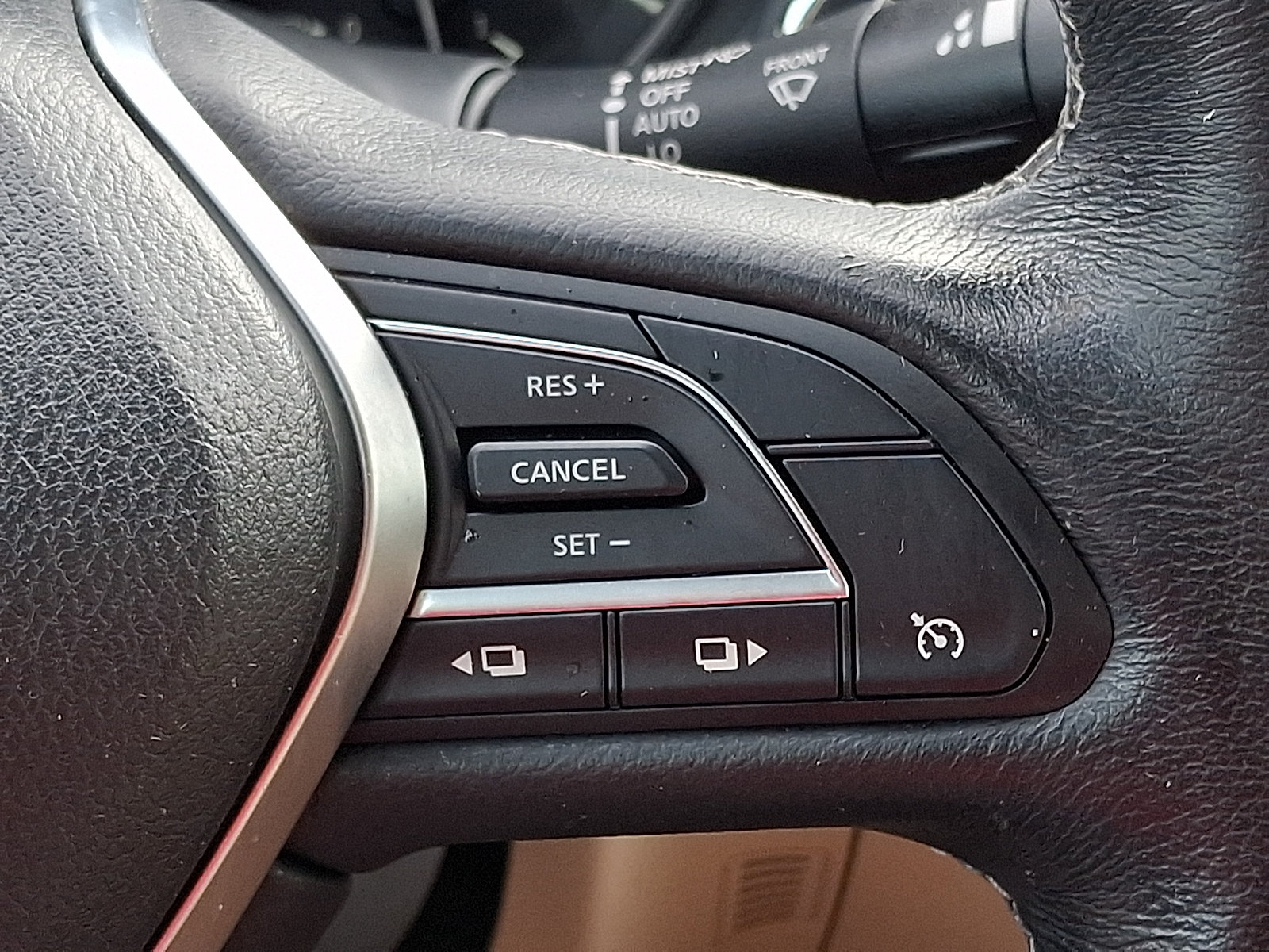 Used 2019 INFINITI Q50 Luxe w/ Essential Package (3.0T Luxe) AWD/4WD image 23