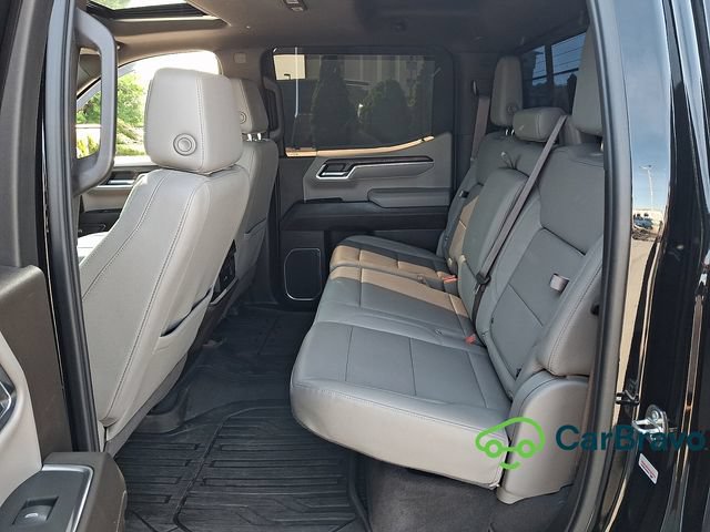 Used 2023 GMC Sierra 1500 SLT w/ SLT Premium Package AWD/4WD image 10