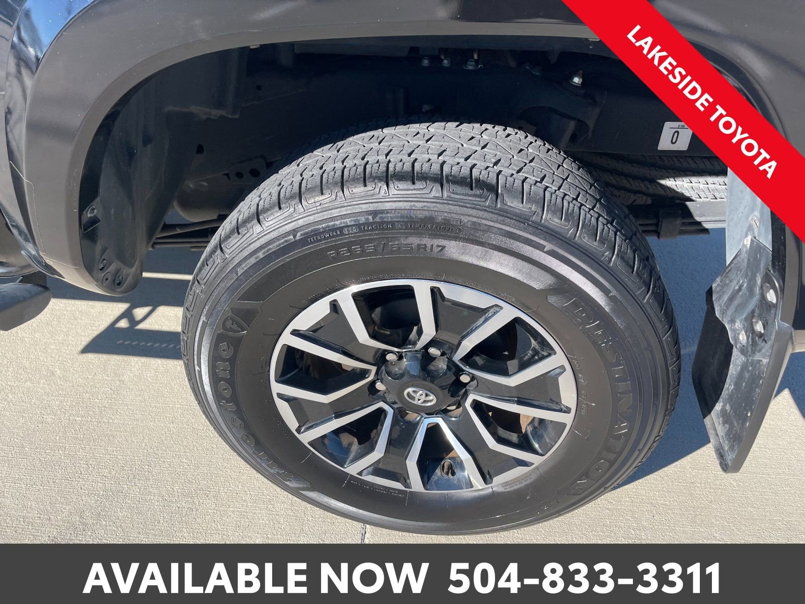 Used 2022 Toyota Tacoma TRD Sport w/ TRD Premium Sport Package image 11