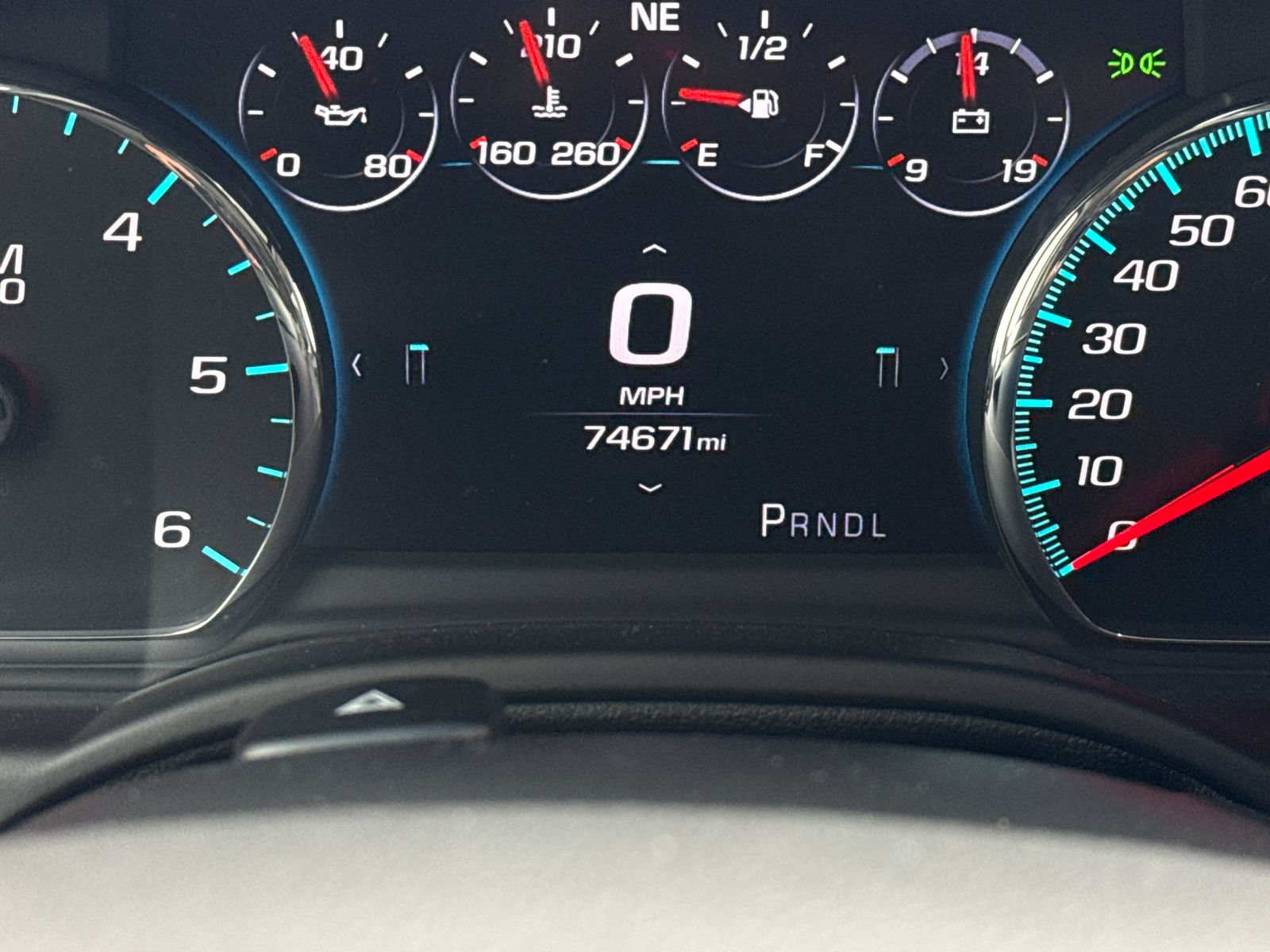 Used 2017 Chevrolet Tahoe Premier AWD/4WD image 23