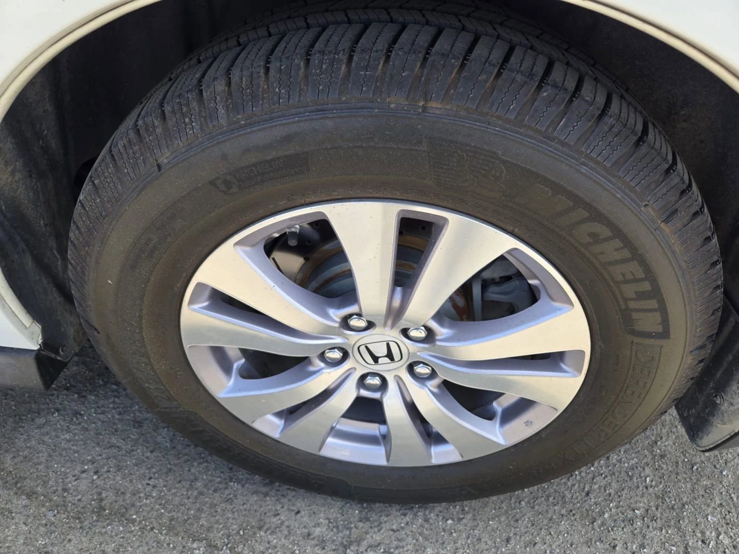 Used 2014 Honda Odyssey EX-L image 23