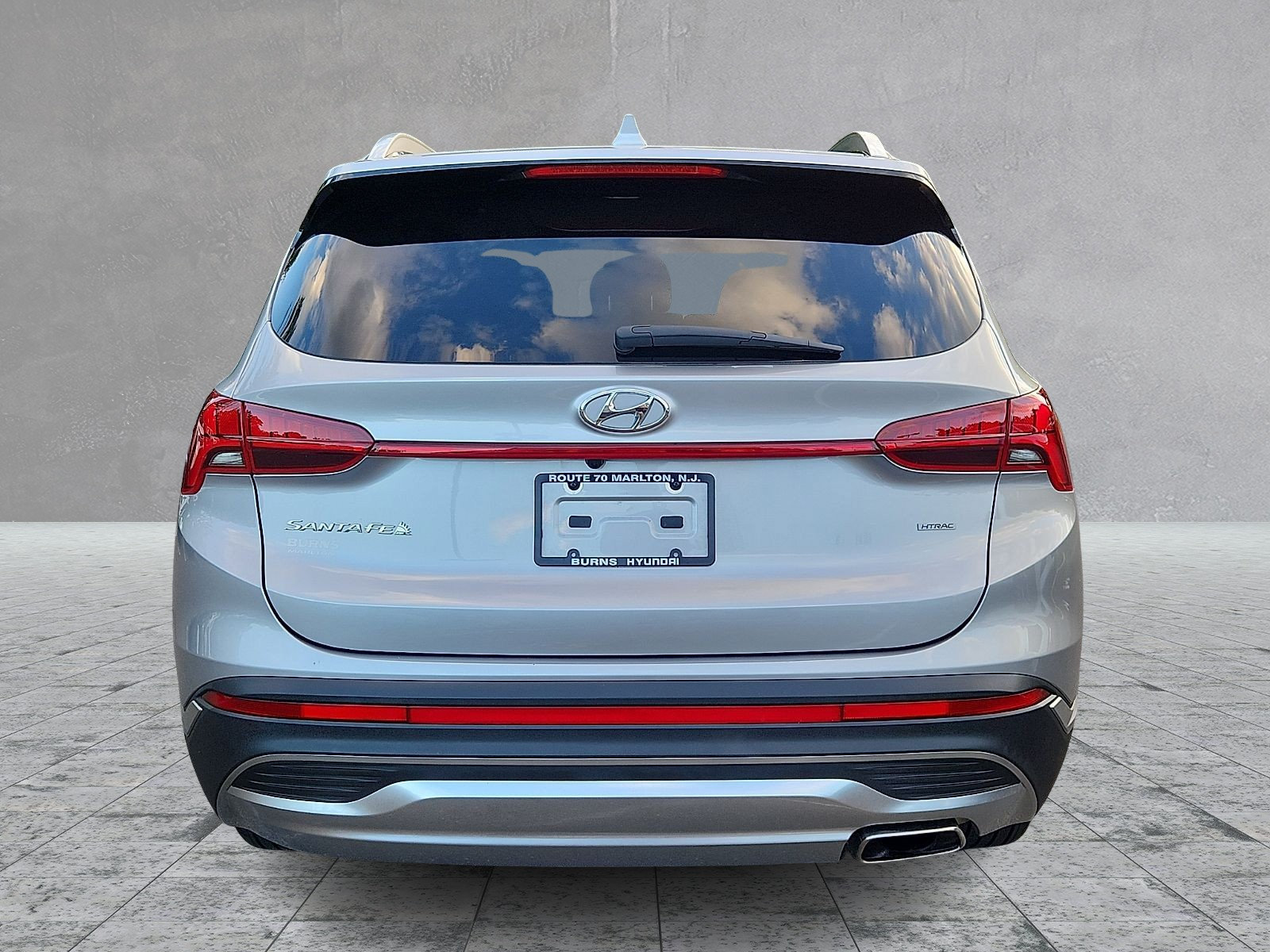 Certified 2023 Hyundai Santa Fe SEL w/ Premium Package AWD/4WD image 5