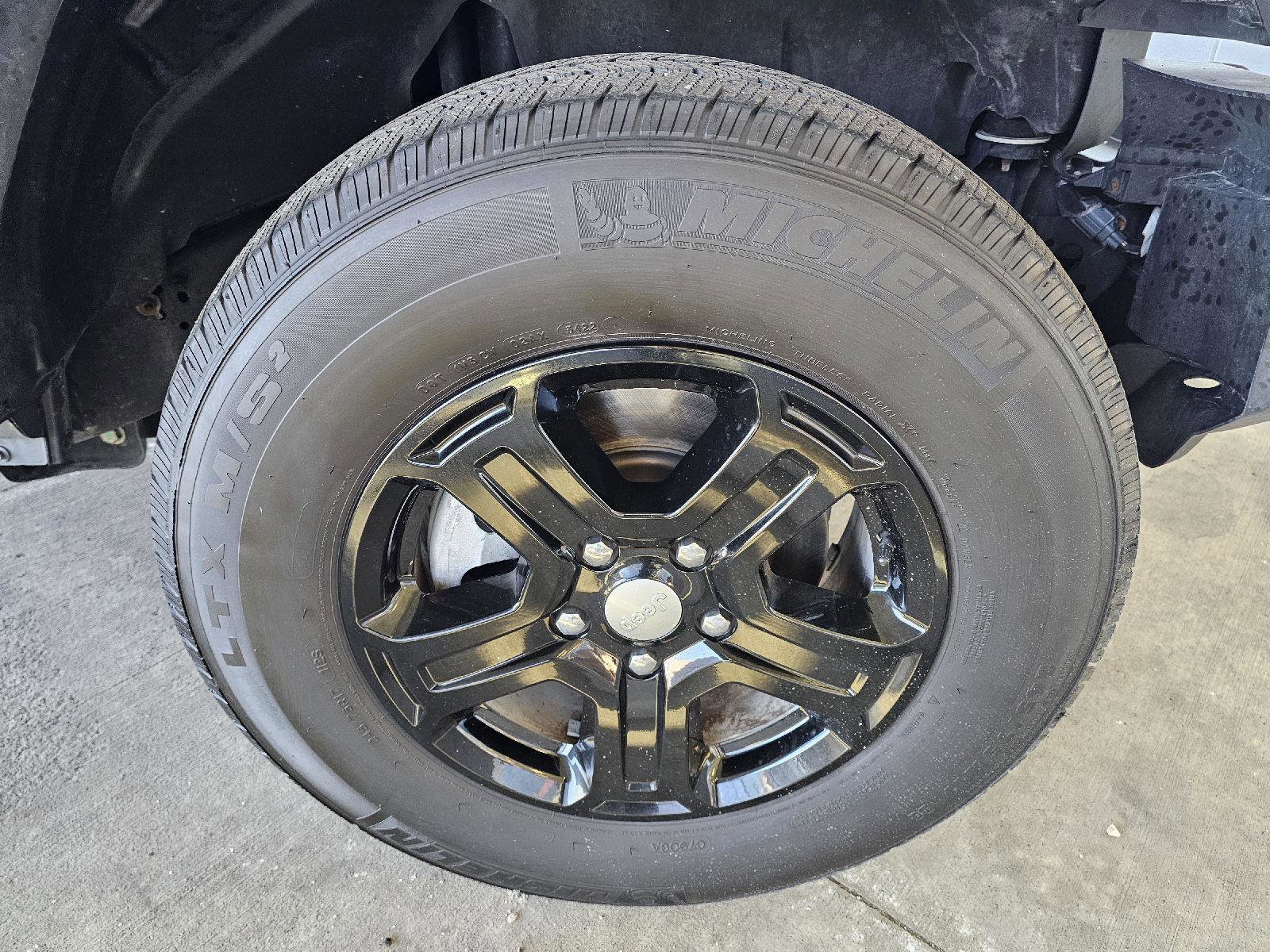 Used 2019 Jeep Wrangler Unlimited Sport S image 9