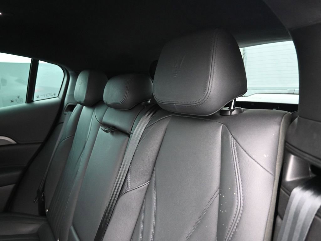 Used 2024 Maserati Grecale GT image 31