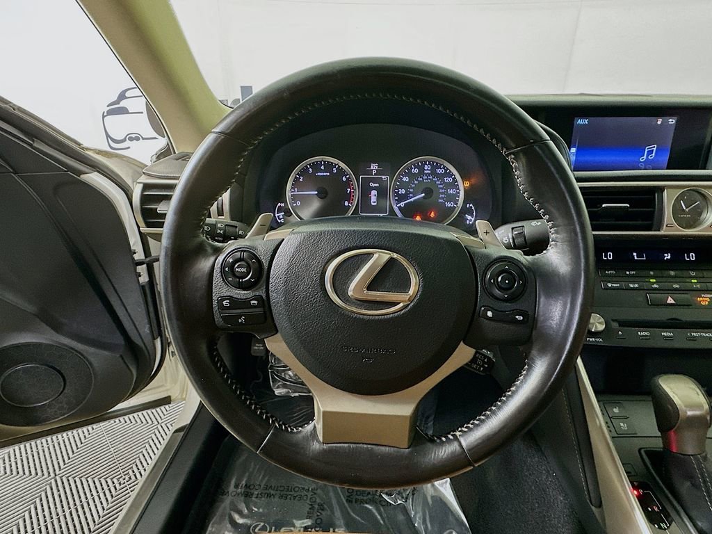 Used 2016 Lexus IS 300 AWD w/ Premium Package image 13