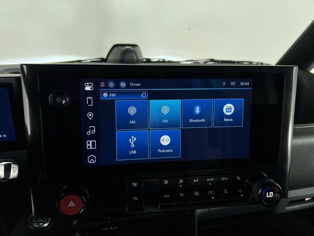 Used 2024 Chevrolet Brightdrop 400 w/ Commercial Equipment Package AWD/4WD image 12