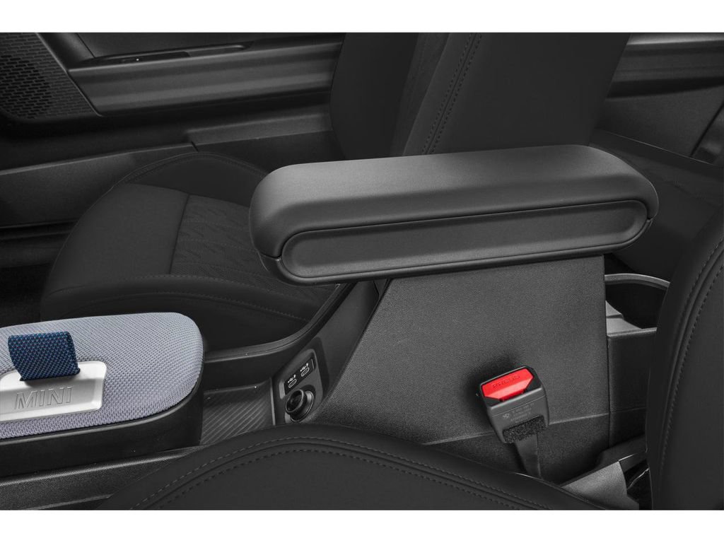 New 2026 MINI Cooper 2-Door Hardtop FWD image 10