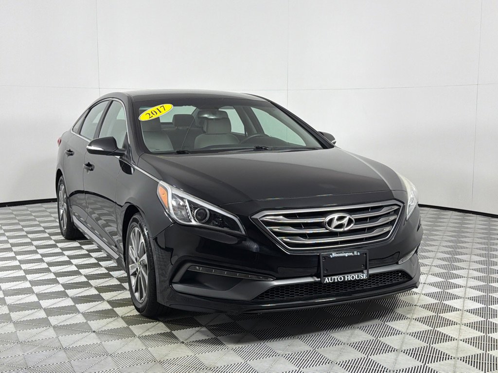 Used 2017 Hyundai Sonata Sport w/ Cargo Package FWD image 3