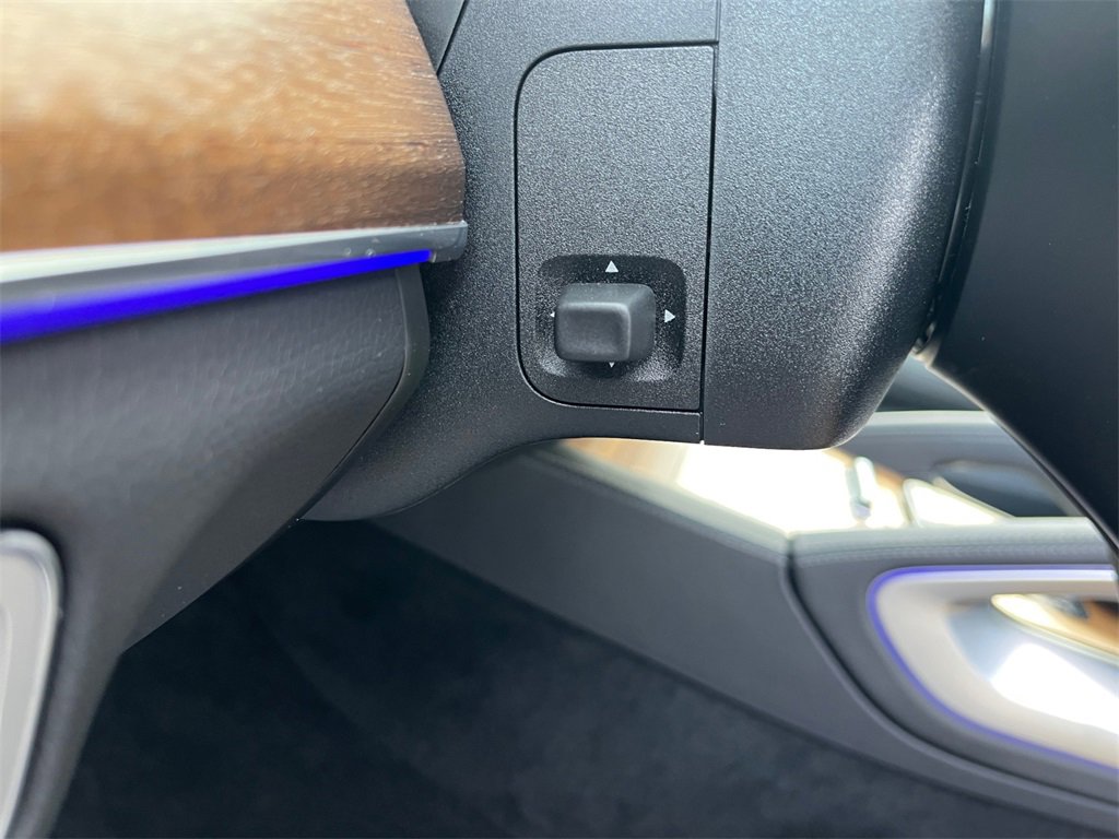 Certified 2025 Mercedes-Benz GLE 450e 4MATIC image 21