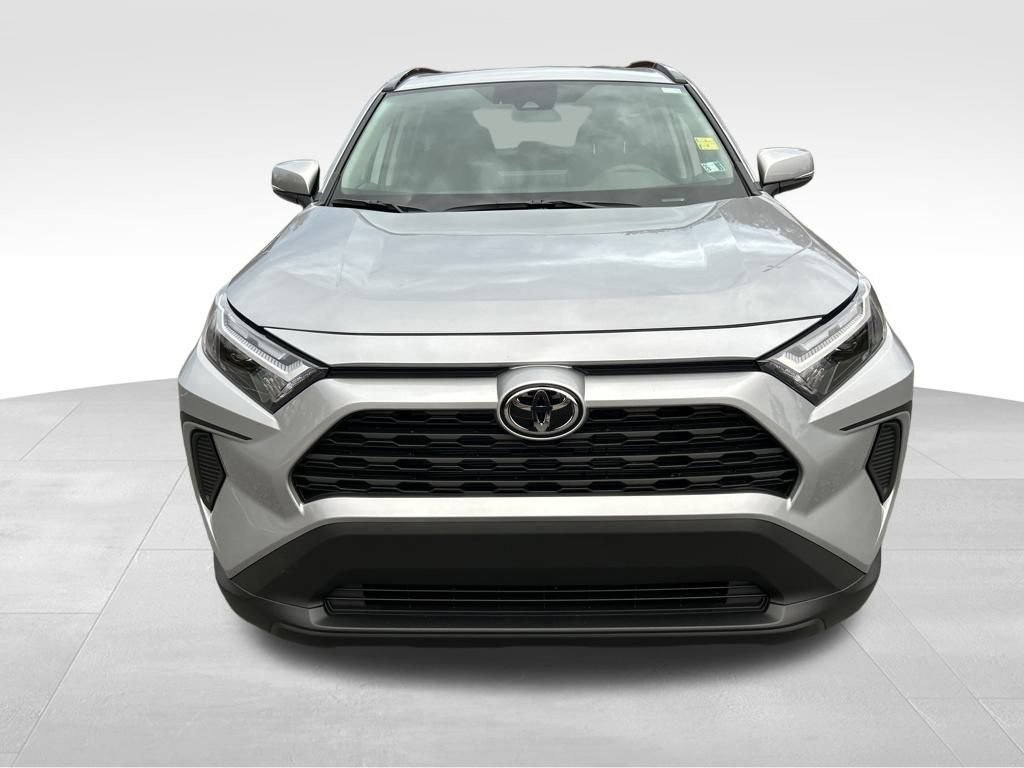 New 2025 Toyota RAV4 XLE image 8