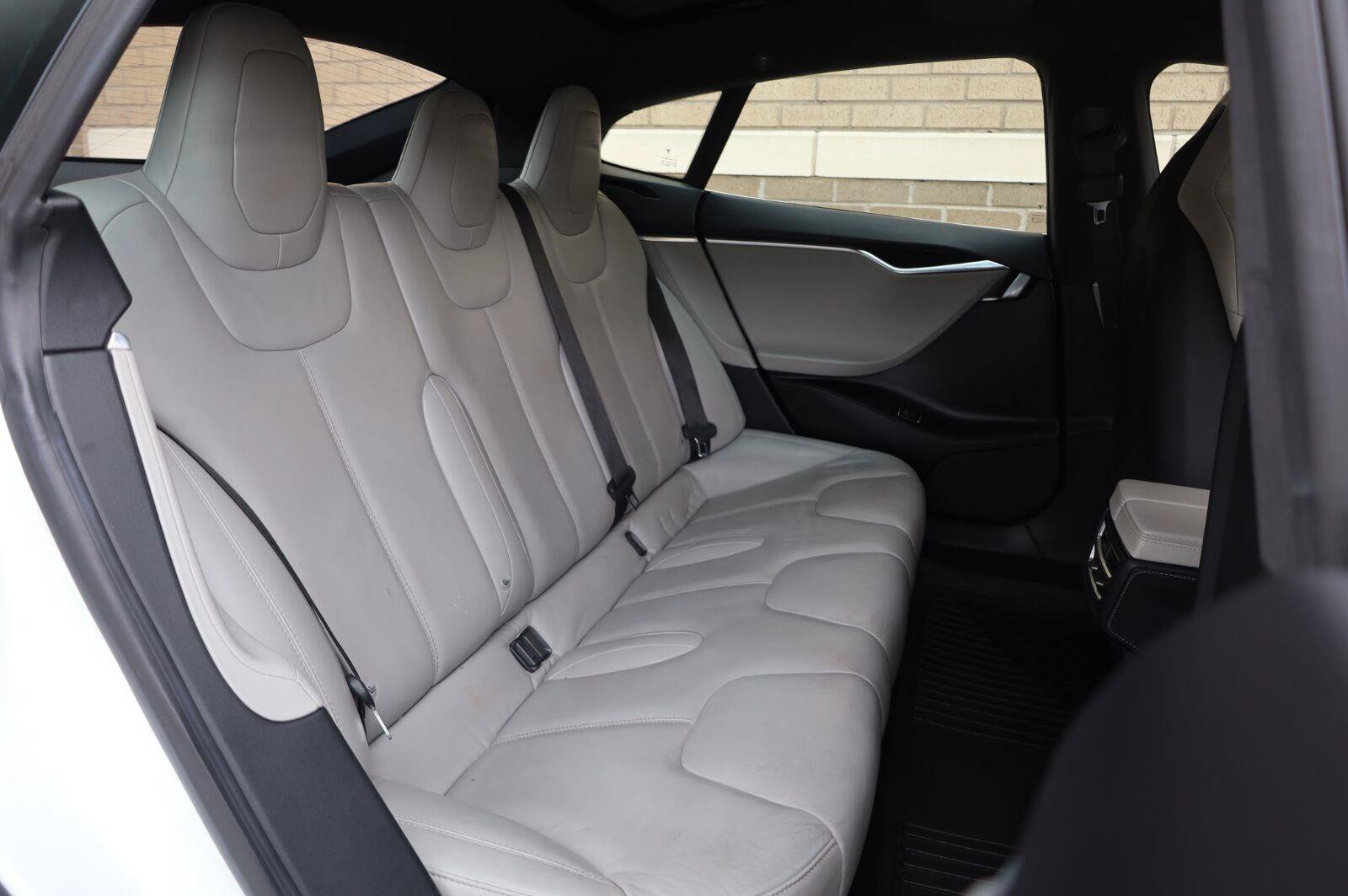 Used 2016 Tesla Model S 75 RWD image 25