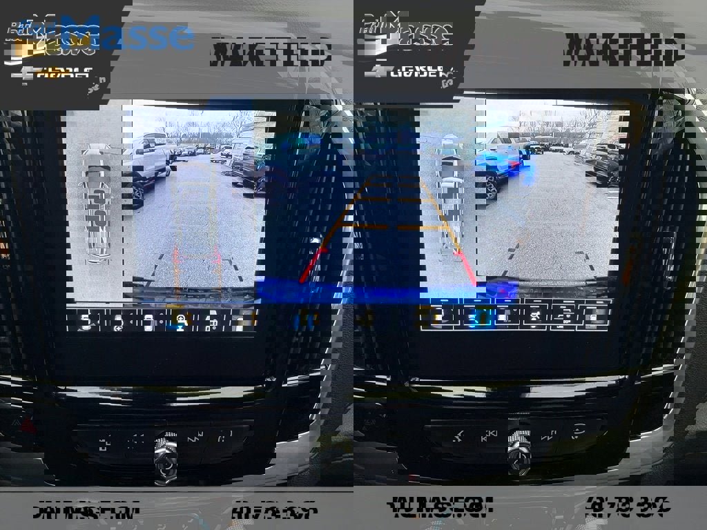 Certified 2023 Chevrolet Traverse LT w/ Rear Camera Mirror Package image 11