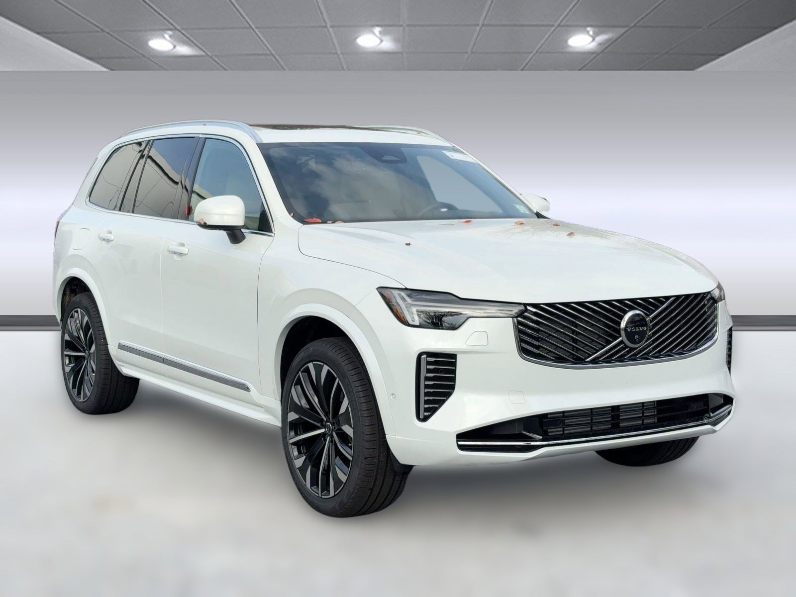 New 2026 Volvo XC90 T8 Plus image 7