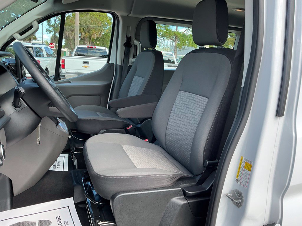 Certified 2024 Ford Transit 350 XLT RWD image 29
