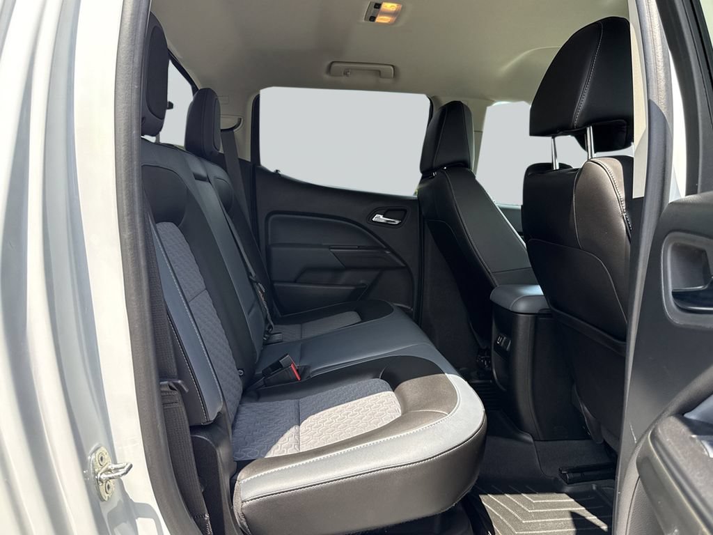 Used 2022 Chevrolet Colorado Z71 AWD/4WD image 19