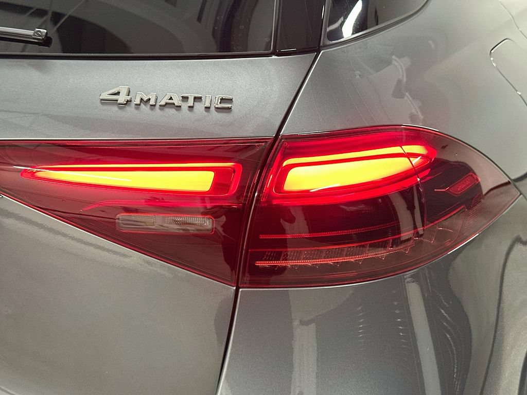 Certified 2024 Mercedes-Benz GLE 350 4MATIC w/ AMG Line Exterior image 33