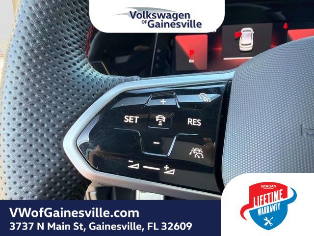 Certified 2023 Volkswagen GTI Autobahn FWD image 26