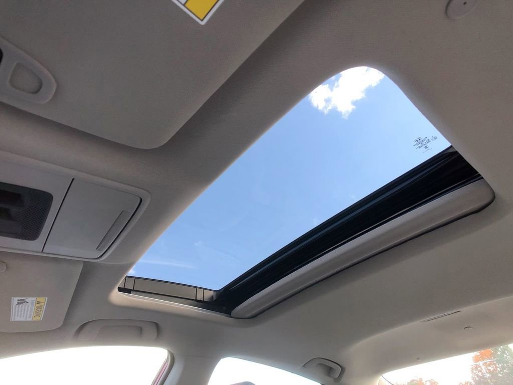 Used 2025 Honda Accord SE image 21