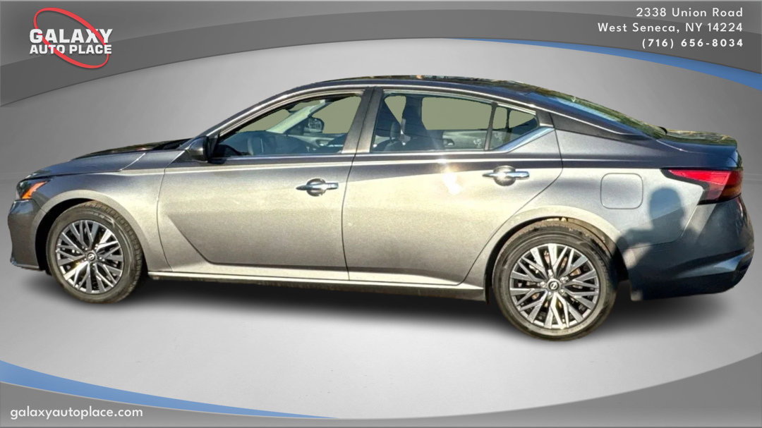 Used 2023 Nissan Altima 2.5 SV image 8