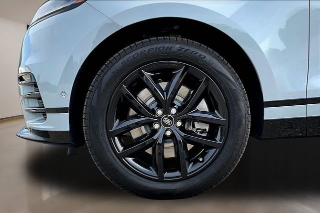 Used 2026 Land Rover Range Rover Velar Dynamic SE image 29