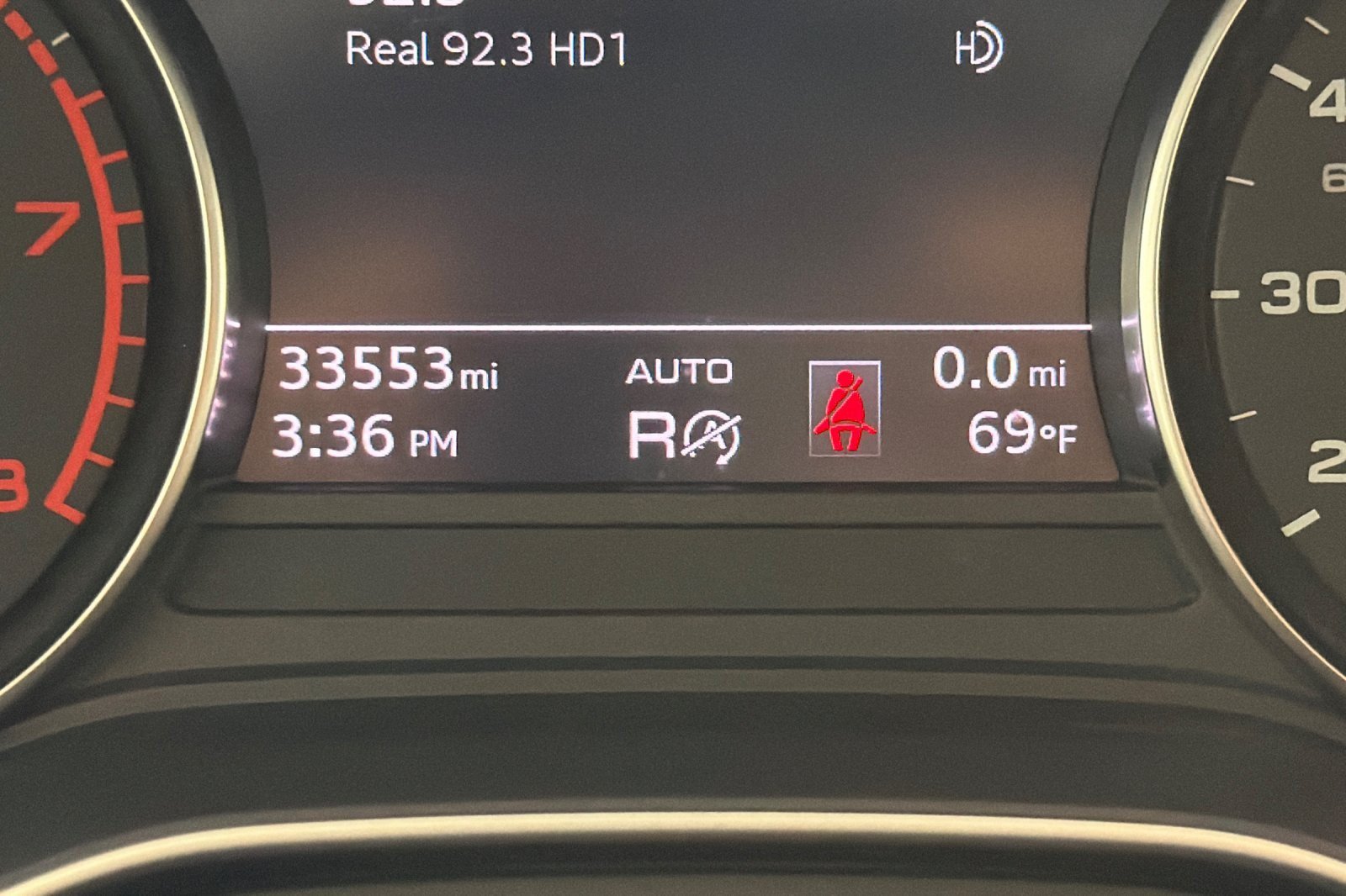 Used 2023 Audi A4 2.0T Premium w/ Convenience Package AWD/4WD image 22