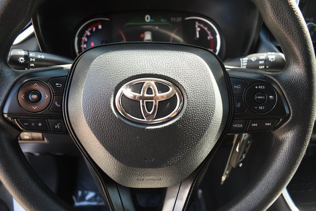 Certified 2025 Toyota RAV4 LE AWD/4WD image 30