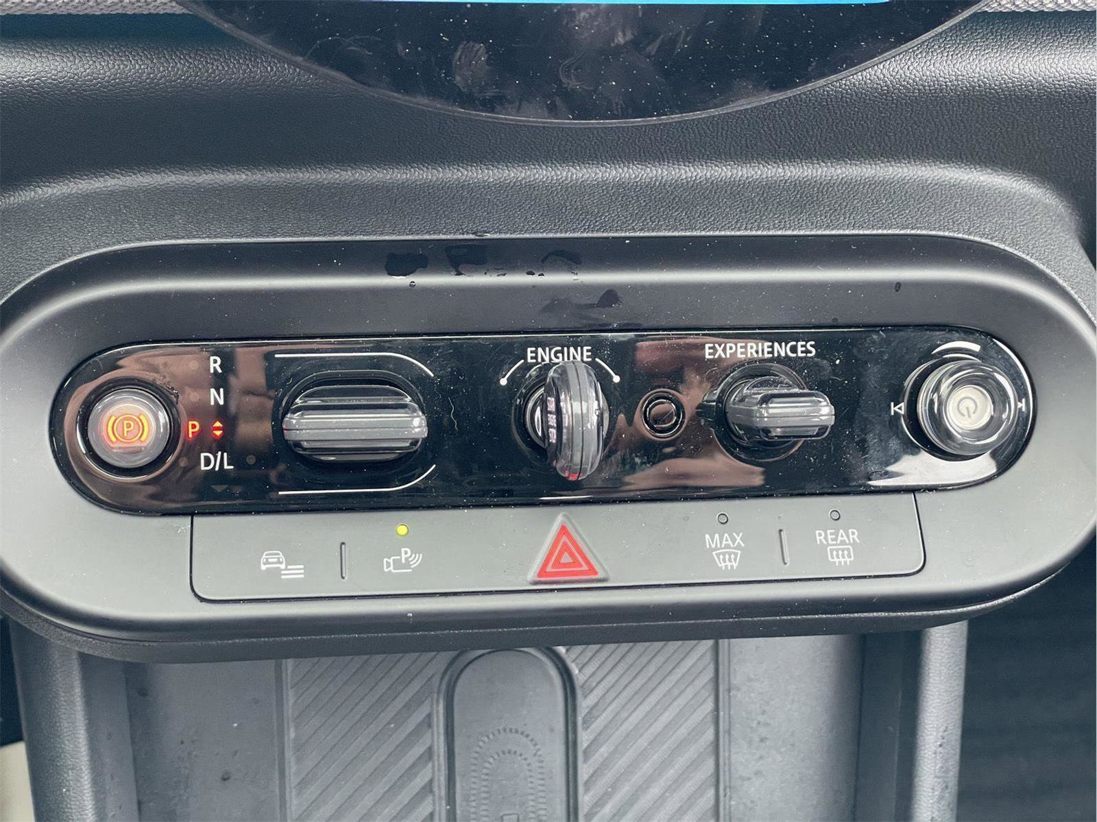 Used 2025 MINI Cooper S image 24