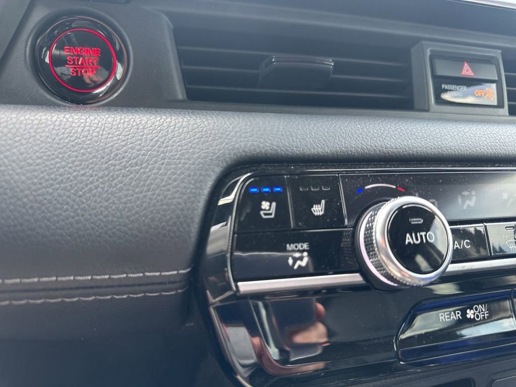 Used 2023 Honda Pilot Elite image 7