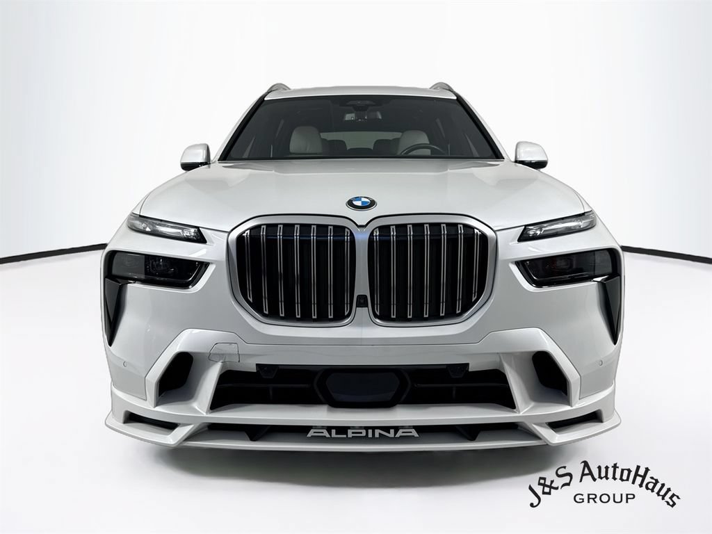 Used 2024 BMW ALPINA XB7 AWD/4WD image 2
