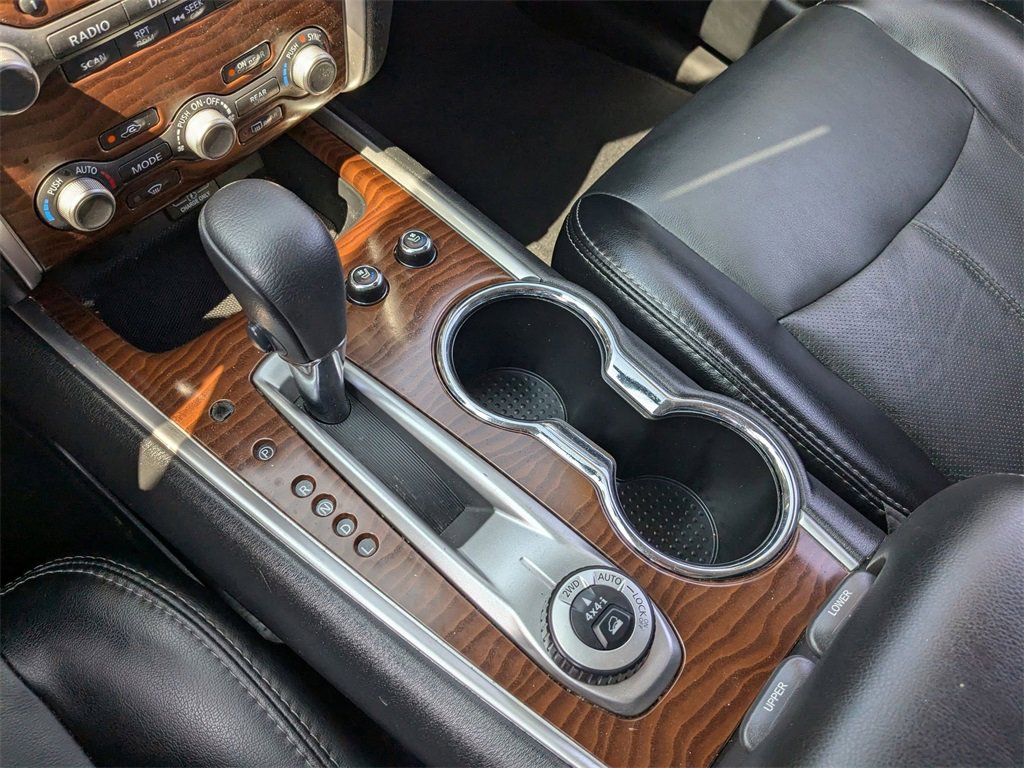 Used 2020 Nissan Pathfinder Platinum image 23