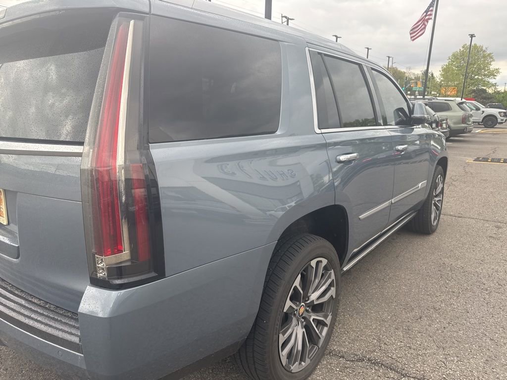 Used 2015 Cadillac Escalade Premium AWD/4WD image 5