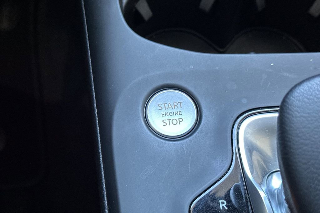 Used 2022 INFINITI QX50 Sensory image 23