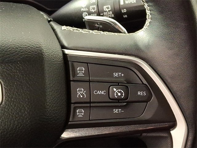 Used 2022 Jeep Grand Cherokee L Laredo w/ Luxury Tech Group I image 23