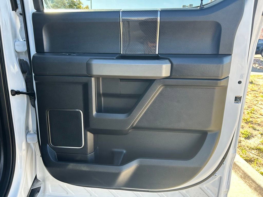 Used 2019 Ford F150 Raptor w/ Equipment Group 802A Luxury AWD/4WD image 28