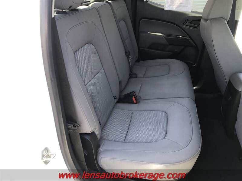 Used 2019 Chevrolet Colorado W/T RWD image 19